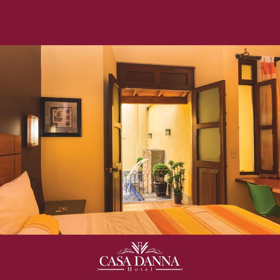 Hotel Casa Danna Colima Habitación foto